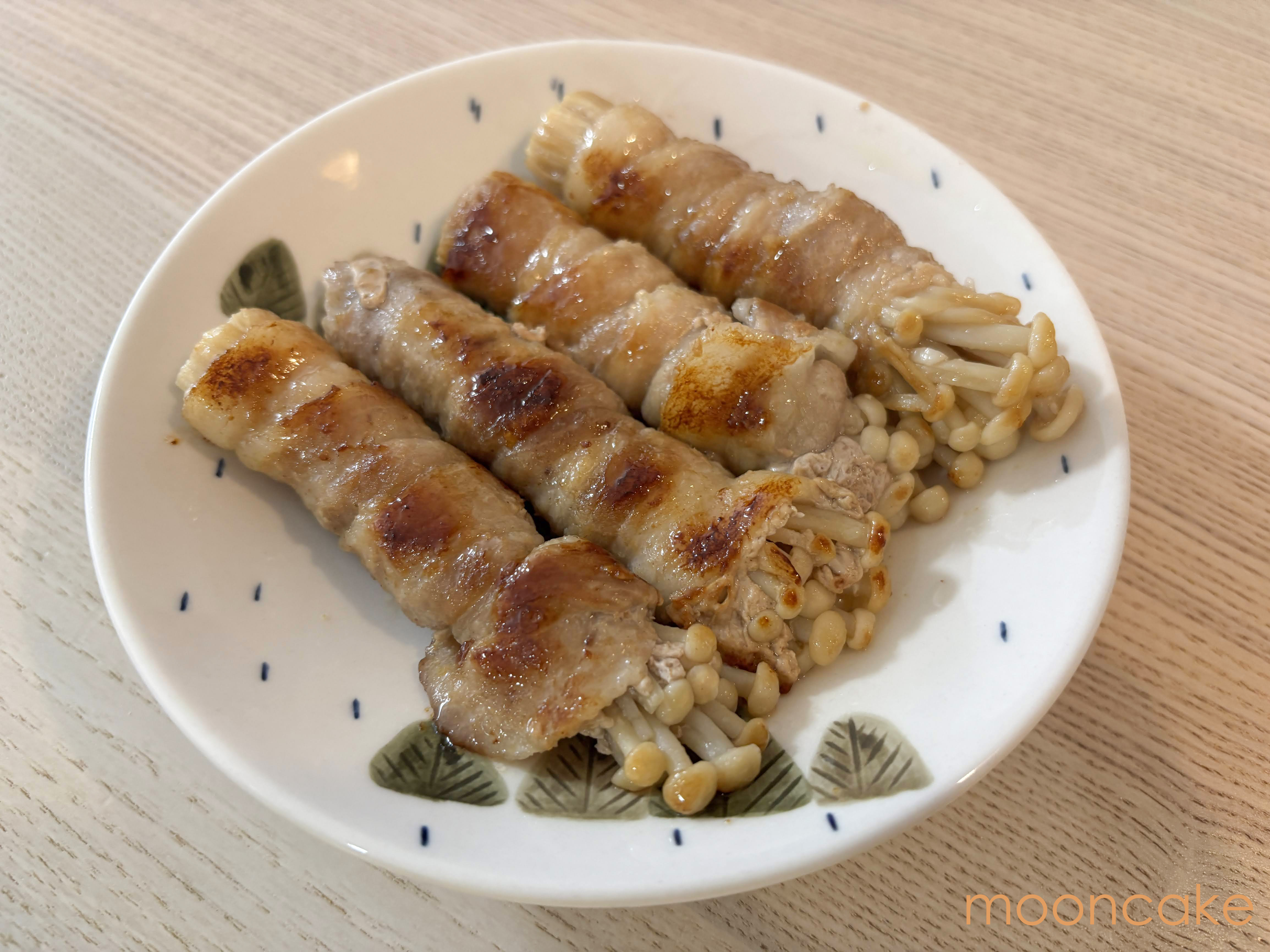 香煎金菇肉卷｜2歲寶寶食譜